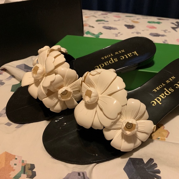 Kate Spade Jaylee Black French Cream Jelly Sandals - NwB US Size 8 - Picture 2 of 5